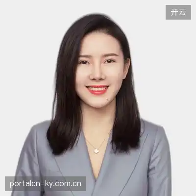 董睿